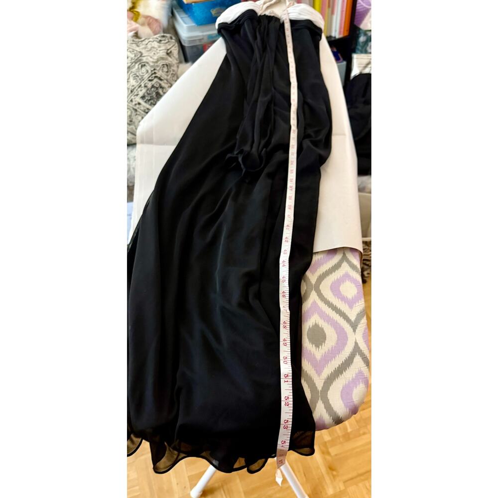 Alex Evenings Beaded Black & Ivory Formal Gown Size 6 - Picture 11 of 13